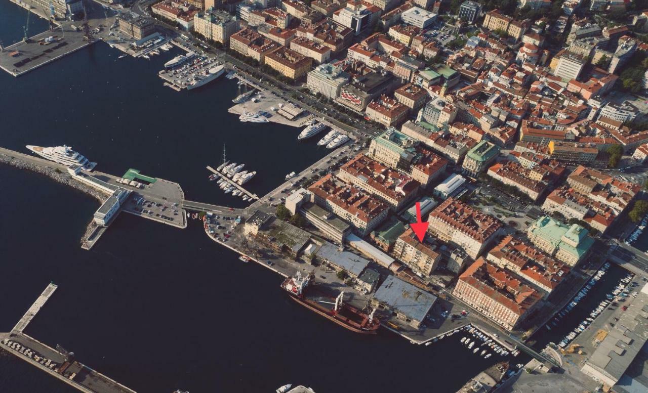 Point Rijeka Apartment Екстериор снимка